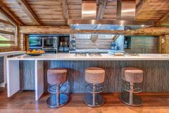 Luxury Commercial Ski Lodge - La cuisine (2)